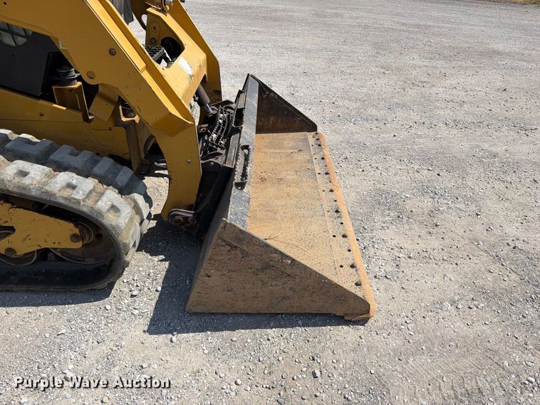 image for item FK5138 2019 Caterpillar 259D tracked skid steer loader