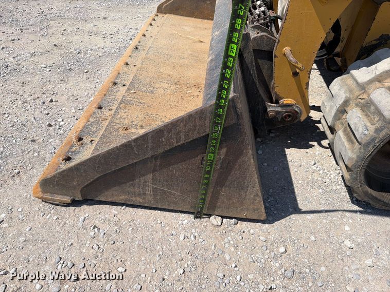 image for item FK5138 2019 Caterpillar 259D tracked skid steer loader