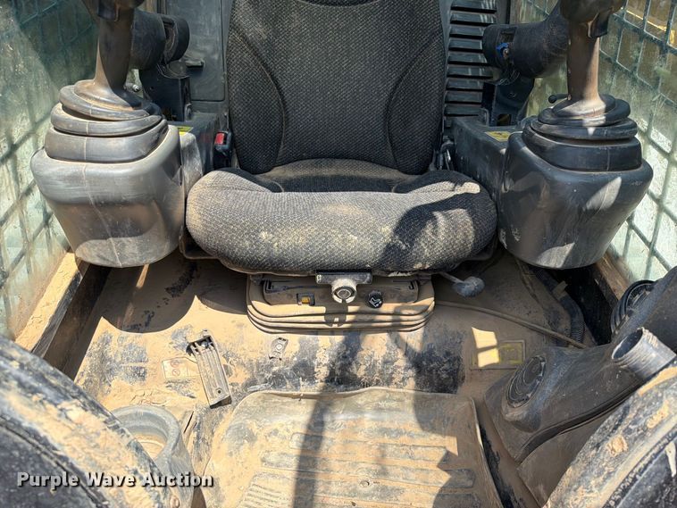 image for item FK5138 2019 Caterpillar 259D tracked skid steer loader