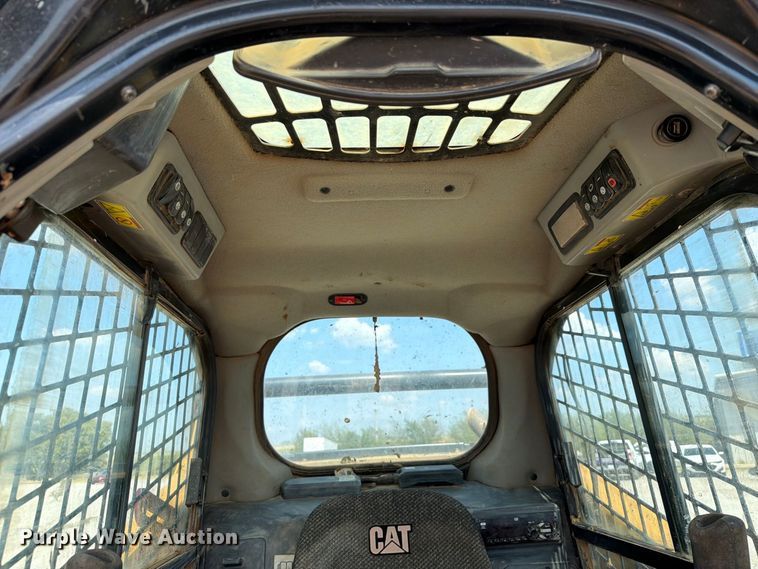 image for item FK5138 2019 Caterpillar 259D tracked skid steer loader
