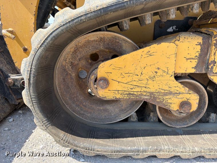 image for item FK5138 2019 Caterpillar 259D tracked skid steer loader