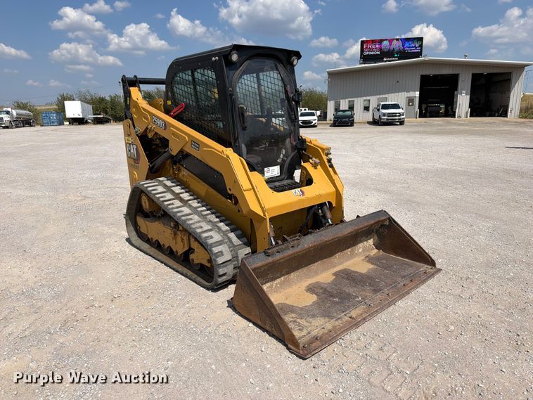 image for item FK5139 2021 Caterpillar 259D3 tracked skid steer loader