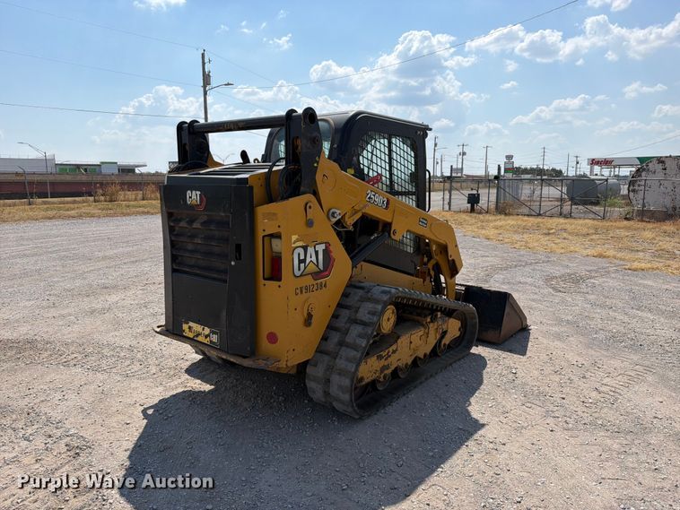 image for item FK5140 Caterpillar 259D3 tracked skid steer loader