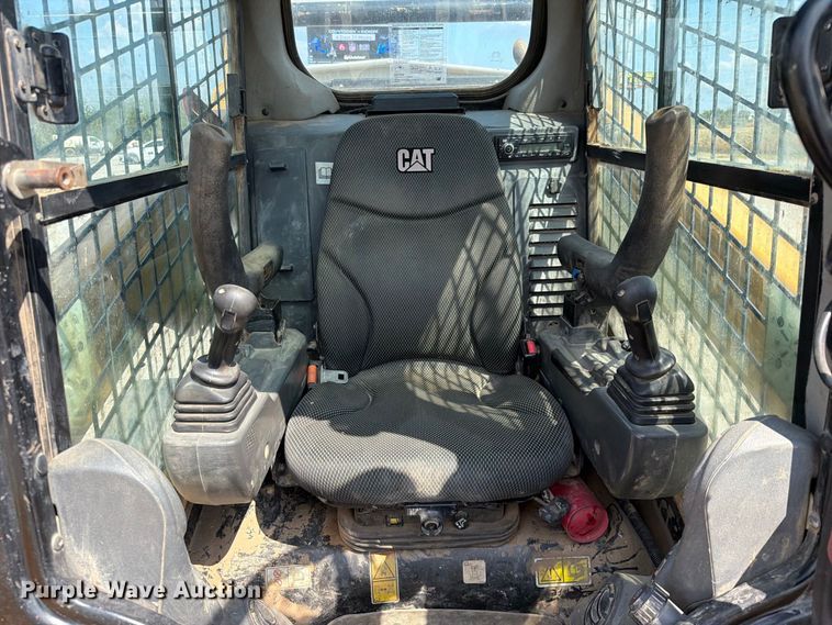 image for item FK5140 Caterpillar 259D3 tracked skid steer loader