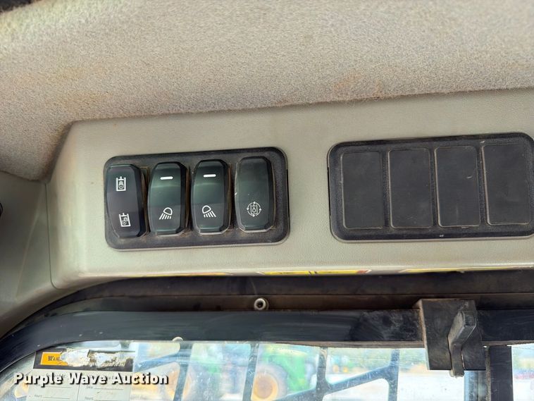 image for item FK5140 Caterpillar 259D3 tracked skid steer loader