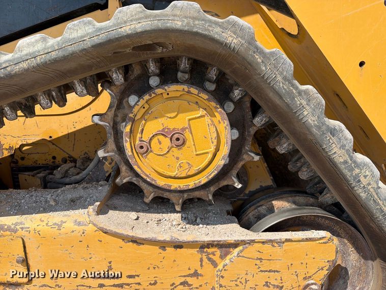 image for item FK5140 Caterpillar 259D3 tracked skid steer loader