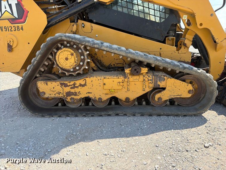 image for item FK5140 Caterpillar 259D3 tracked skid steer loader