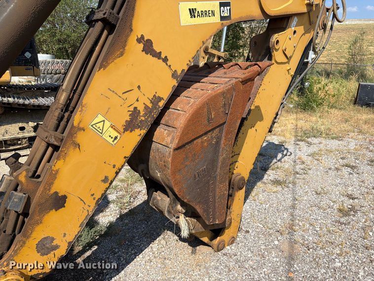 image for item FK5142 2014 Caterpillar 420F backhoe