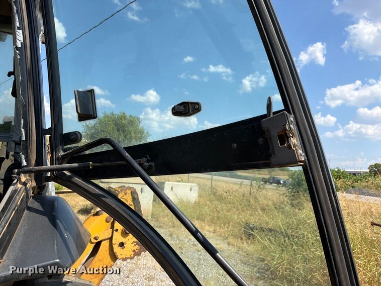 image for item FK5142 2014 Caterpillar 420F backhoe