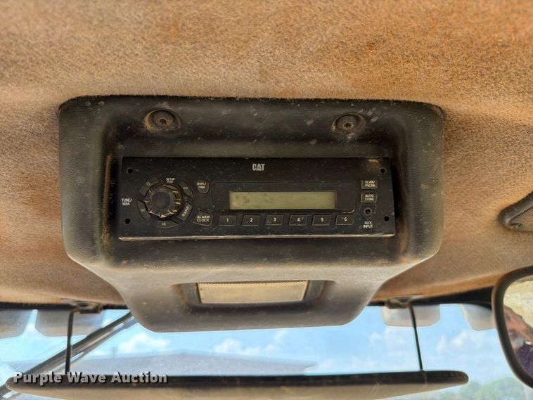 image for item FK5142 2014 Caterpillar 420F backhoe