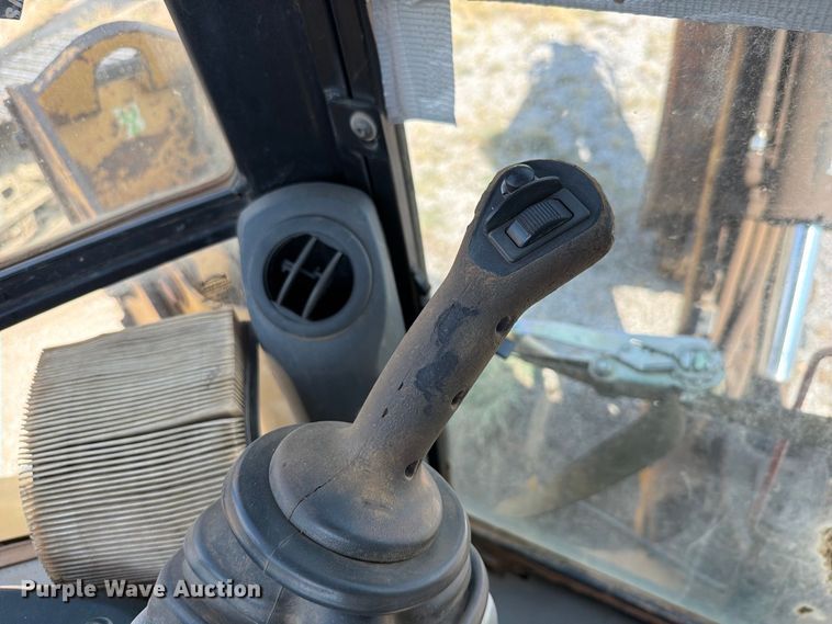 image for item FK5142 2014 Caterpillar 420F backhoe