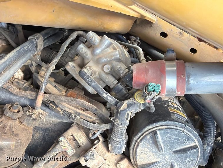 image for item FK5142 2014 Caterpillar 420F backhoe