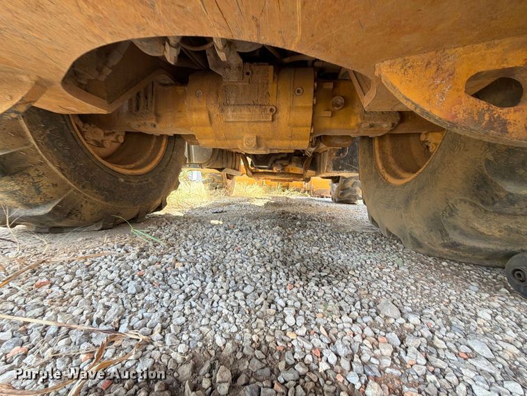 image for item FK5142 2014 Caterpillar 420F backhoe