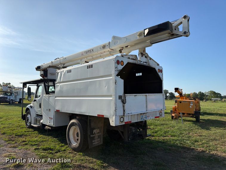 image for item FK5147 2011 Freightliner Business Class M2 forestry bucket truck