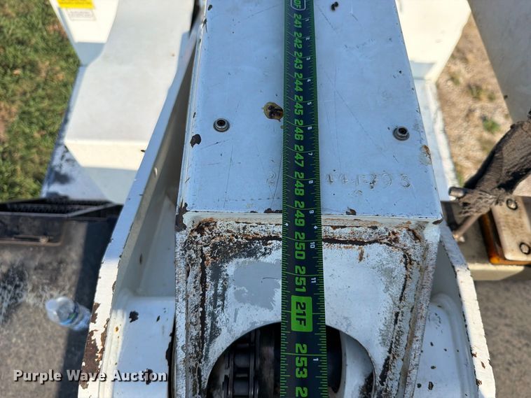 image for item FK5147 2011 Freightliner Business Class M2 forestry bucket truck