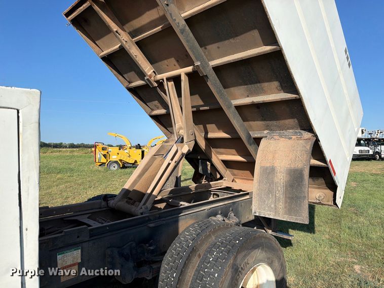 image for item FK5147 2011 Freightliner Business Class M2 forestry bucket truck