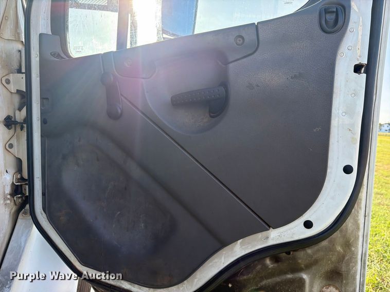 image for item FK5147 2011 Freightliner Business Class M2 forestry bucket truck