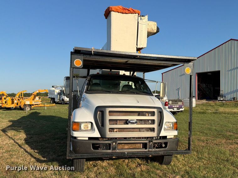 image for item FK5148 2015 Ford F750 forestry bucket truck