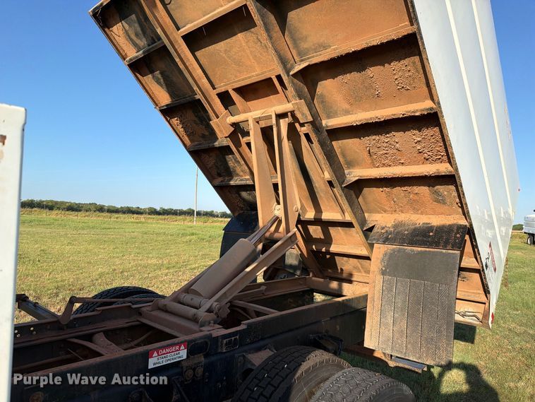 image for item FK5148 2015 Ford F750 forestry bucket truck