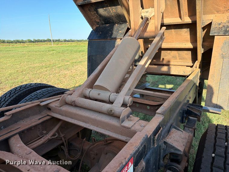 image for item FK5148 2015 Ford F750 forestry bucket truck