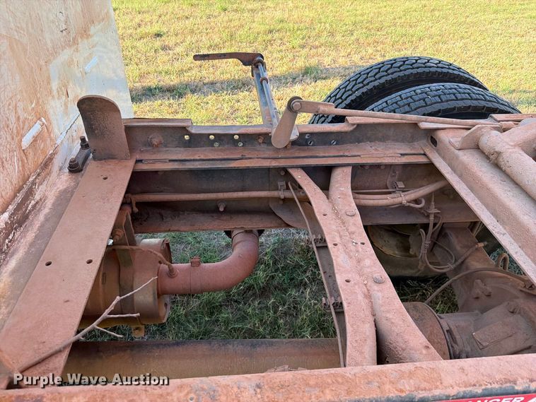 image for item FK5148 2015 Ford F750 forestry bucket truck