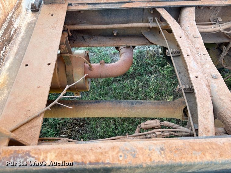 image for item FK5148 2015 Ford F750 forestry bucket truck