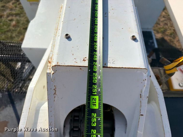 image for item FK5148 2015 Ford F750 forestry bucket truck