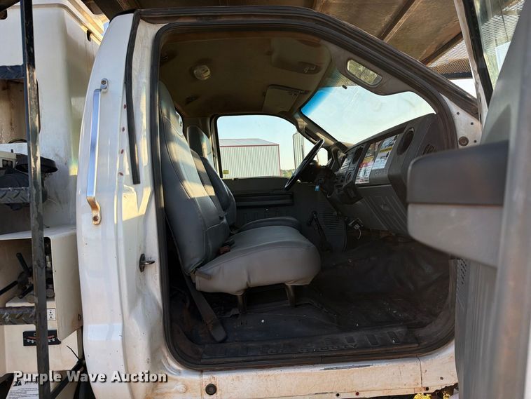 image for item FK5148 2015 Ford F750 forestry bucket truck
