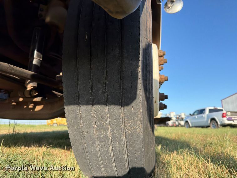 image for item FK5148 2015 Ford F750 forestry bucket truck