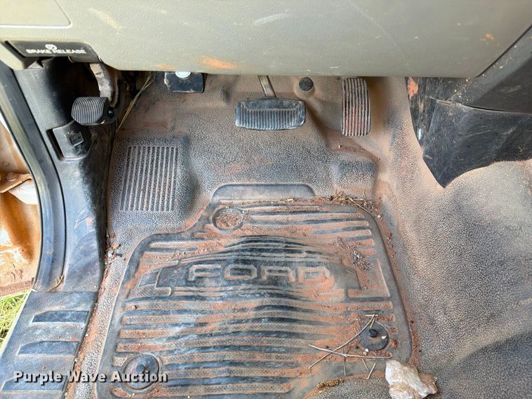 image for item FK5161 2019 Ford F250 Super Duty Ext. Cab pickup truck