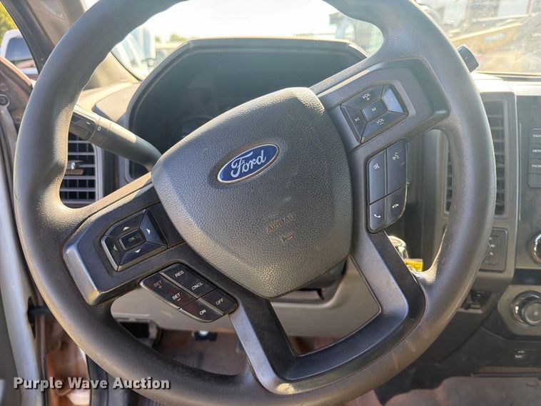 image for item FK5161 2019 Ford F250 Super Duty Ext. Cab pickup truck