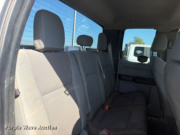 image for item FK5161 2019 Ford F250 Super Duty Ext. Cab pickup truck