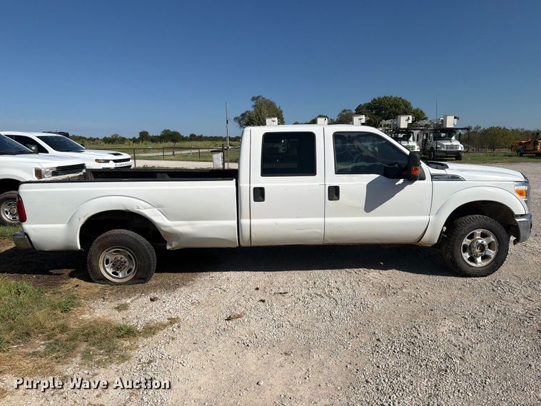 image for item FK5162 2015 Ford F250 Super Duty Crew Cab pickup truck