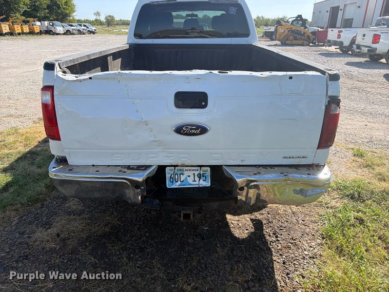 image for item FK5162 2015 Ford F250 Super Duty Crew Cab pickup truck