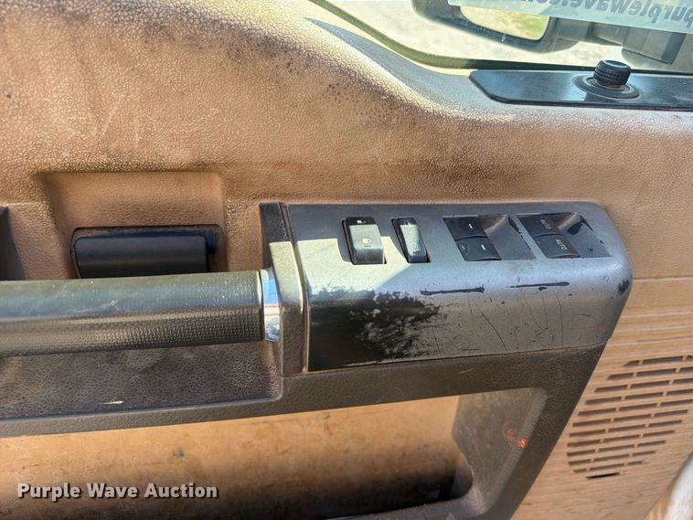image for item FK5162 2015 Ford F250 Super Duty Crew Cab pickup truck