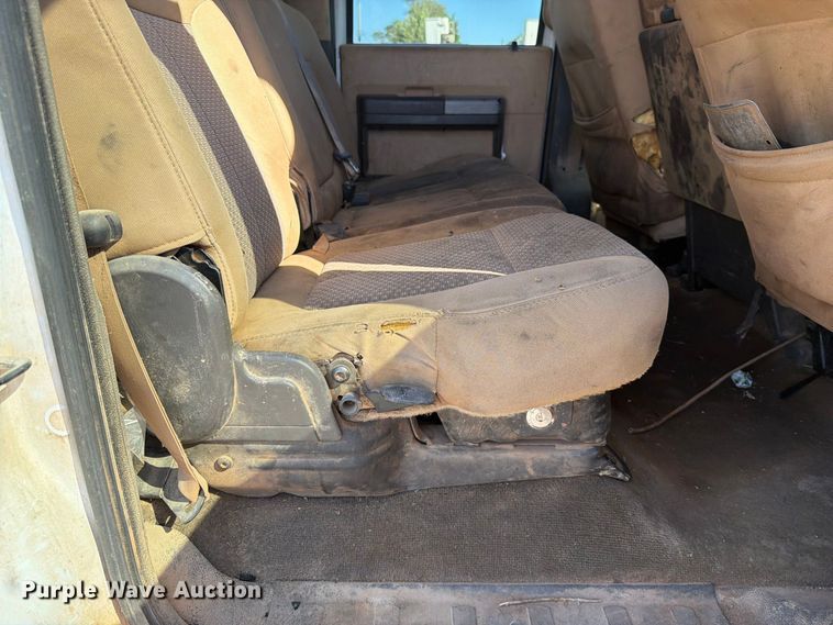 image for item FK5162 2015 Ford F250 Super Duty Crew Cab pickup truck