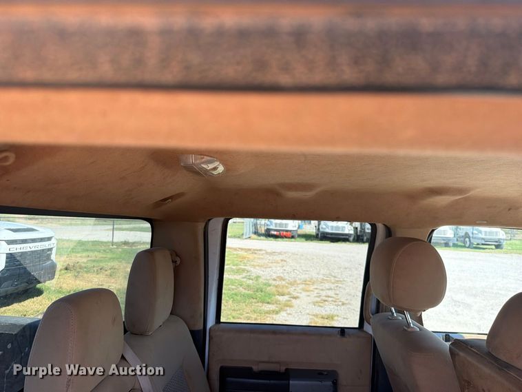image for item FK5162 2015 Ford F250 Super Duty Crew Cab pickup truck