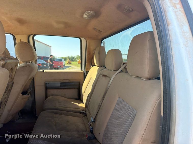 image for item FK5162 2015 Ford F250 Super Duty Crew Cab pickup truck