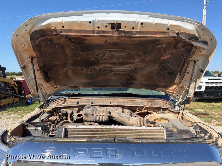 image for item FK5162 2015 Ford F250 Super Duty Crew Cab pickup truck