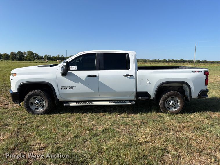 image for item FK5164 2022 Chevrolet Silverado 2500HD Crew Cab pickup truck