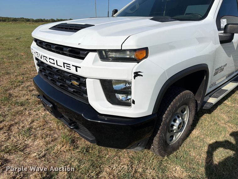 image for item FK5164 2022 Chevrolet Silverado 2500HD Crew Cab pickup truck