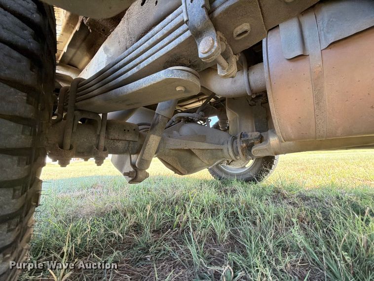 image for item FK5164 2022 Chevrolet Silverado 2500HD Crew Cab pickup truck