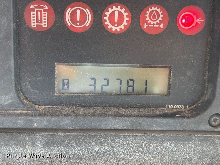 image for item FM7643 1998 Caterpillar D6M XL dozer