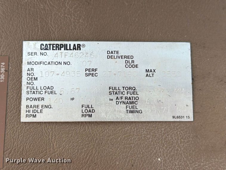 image for item FM7643 1998 Caterpillar D6M XL dozer