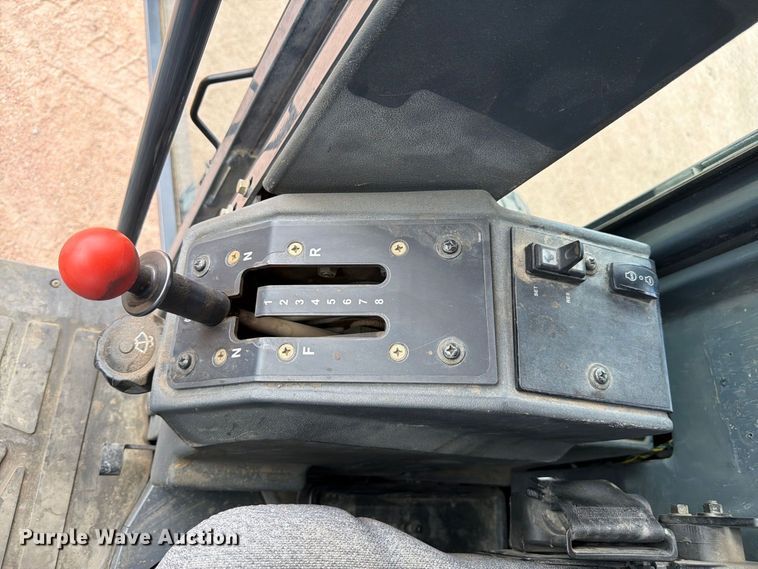 image for item FM7644 2013 John Deere 770G motor grader
