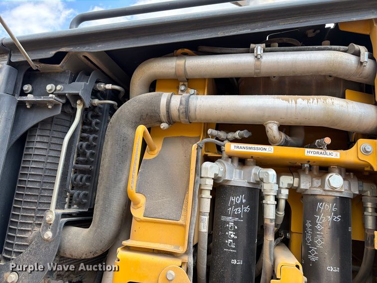 image for item FM7644 2013 John Deere 770G motor grader