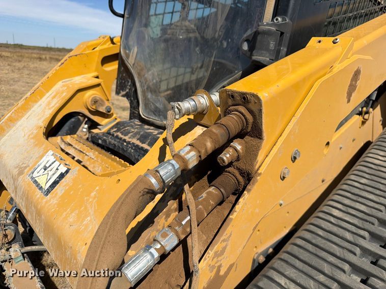 image for item FM7652 2018 Caterpillar 299D2 tracked skid steer loader