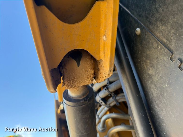 image for item FM7652 2018 Caterpillar 299D2 tracked skid steer loader