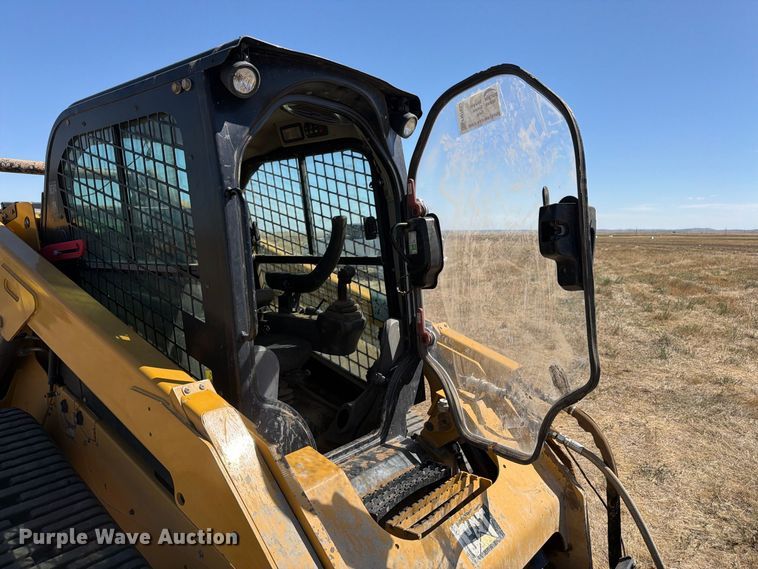 image for item FM7652 2018 Caterpillar 299D2 tracked skid steer loader