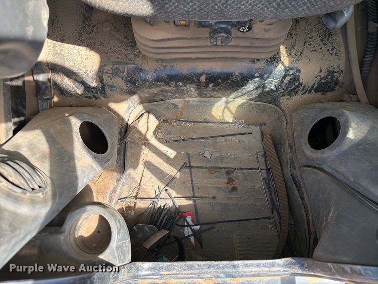 image for item FM7652 2018 Caterpillar 299D2 tracked skid steer loader